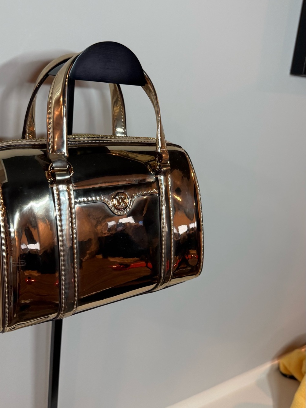 MICHAEL Michael Kors Jet Set Small convertible crossbody bag - Picture 2 of 8